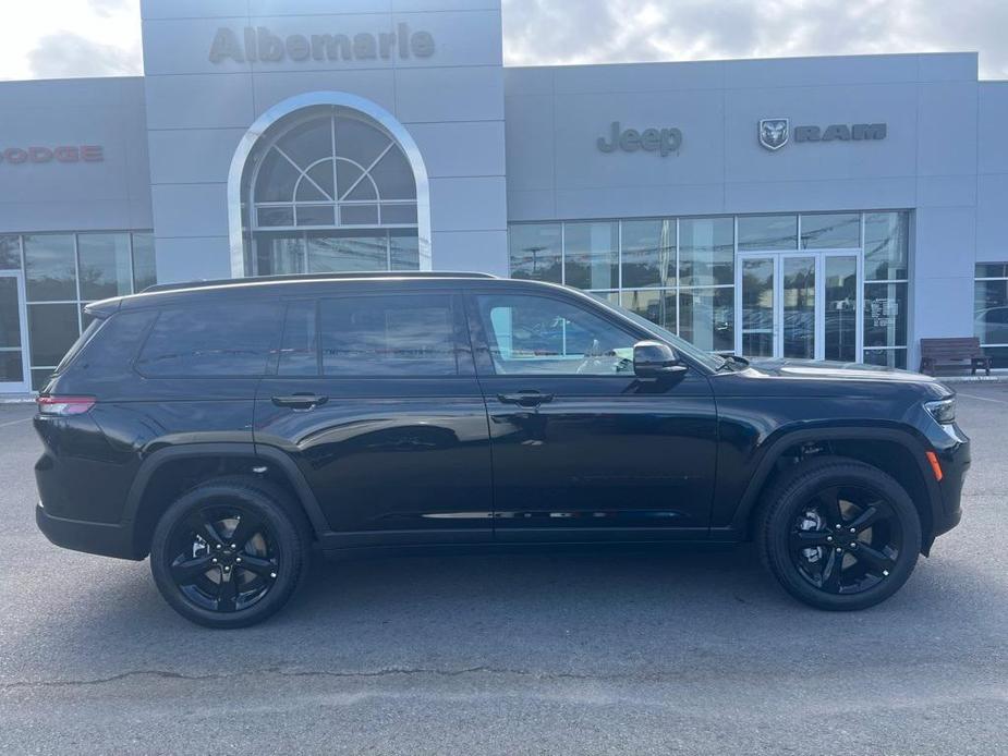 new 2024 Jeep Grand Cherokee L car, priced at $52,277