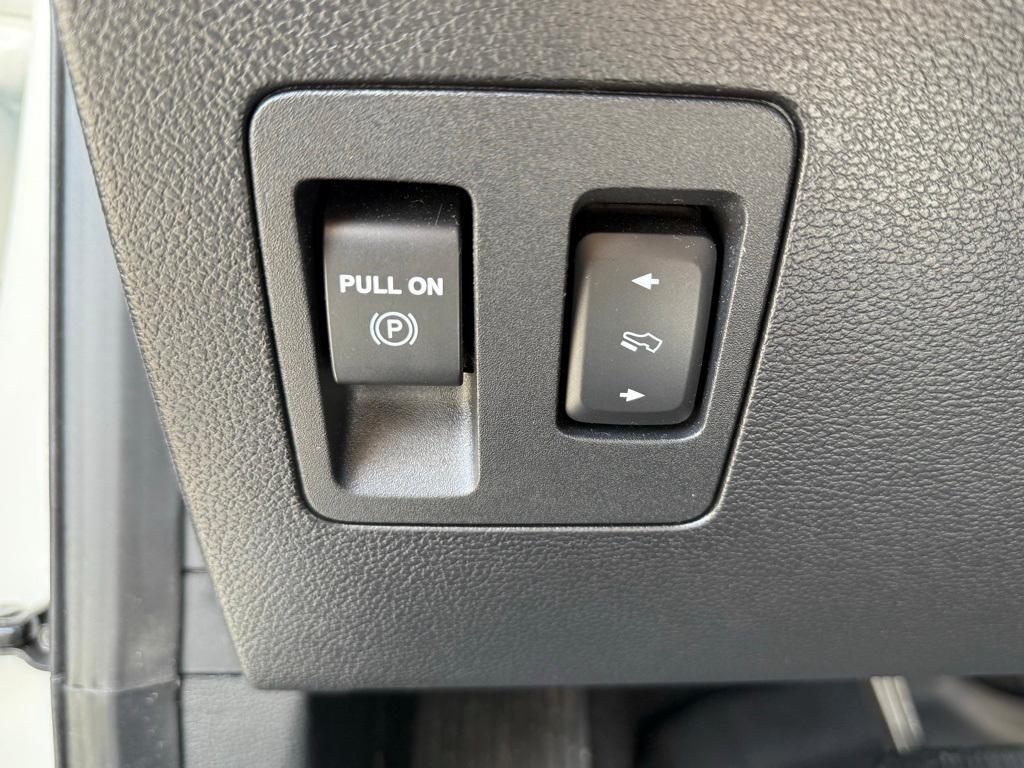 used 2021 Ford Expedition car, priced at $46,277