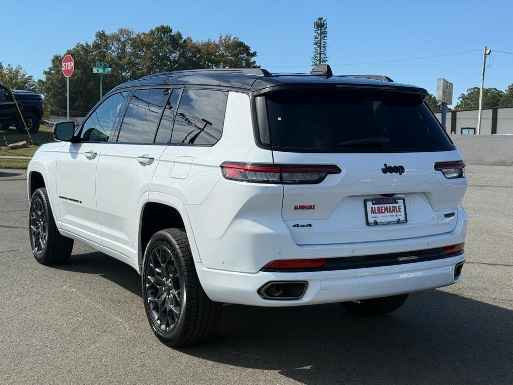 new 2025 Jeep Grand Cherokee L car, priced at $61,777