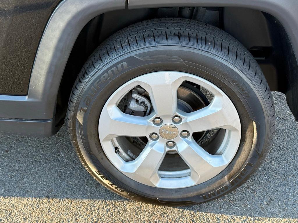 used 2021 Jeep Compass car, priced at $18,277