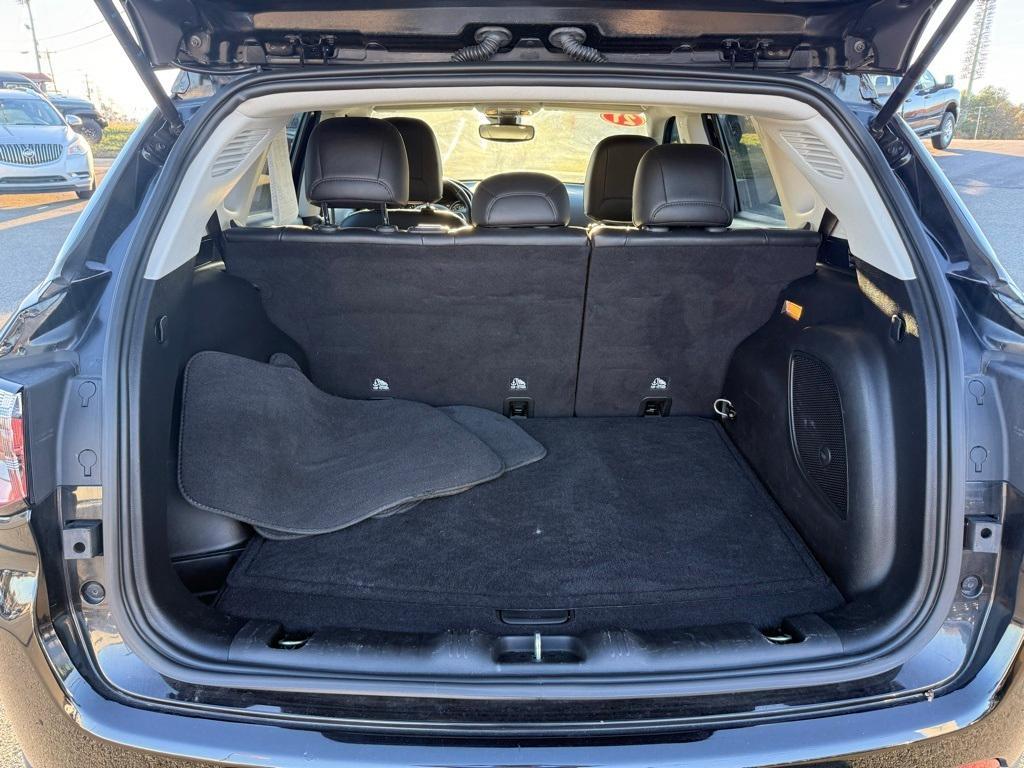 used 2021 Jeep Compass car, priced at $18,277