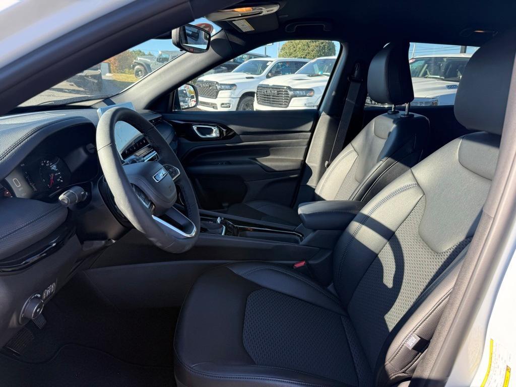 new 2026 Jeep Compass car, priced at $26,777