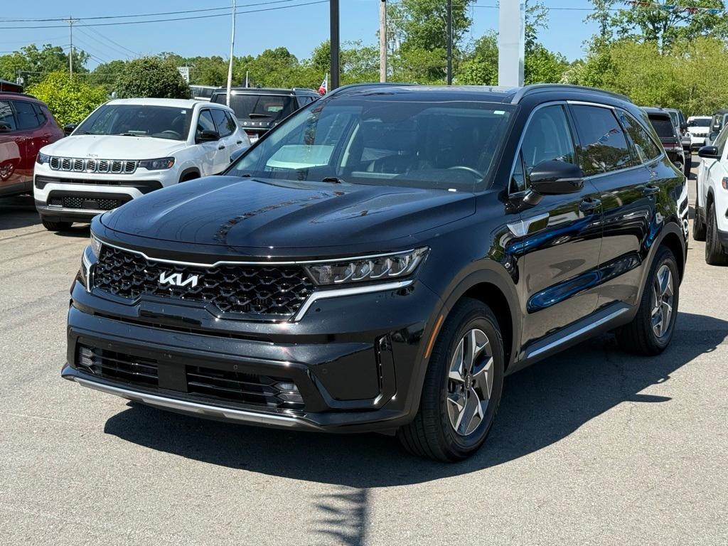 used 2024 Kia Sorento Hybrid car, priced at $29,500