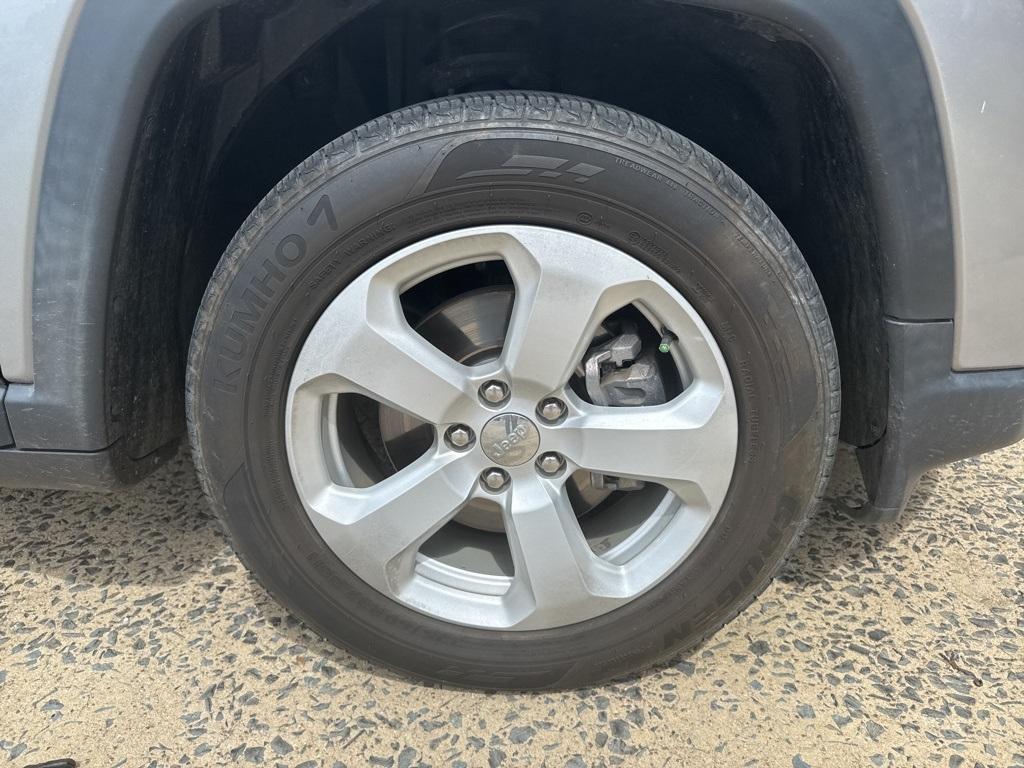 used 2021 Jeep Compass car, priced at $18,777