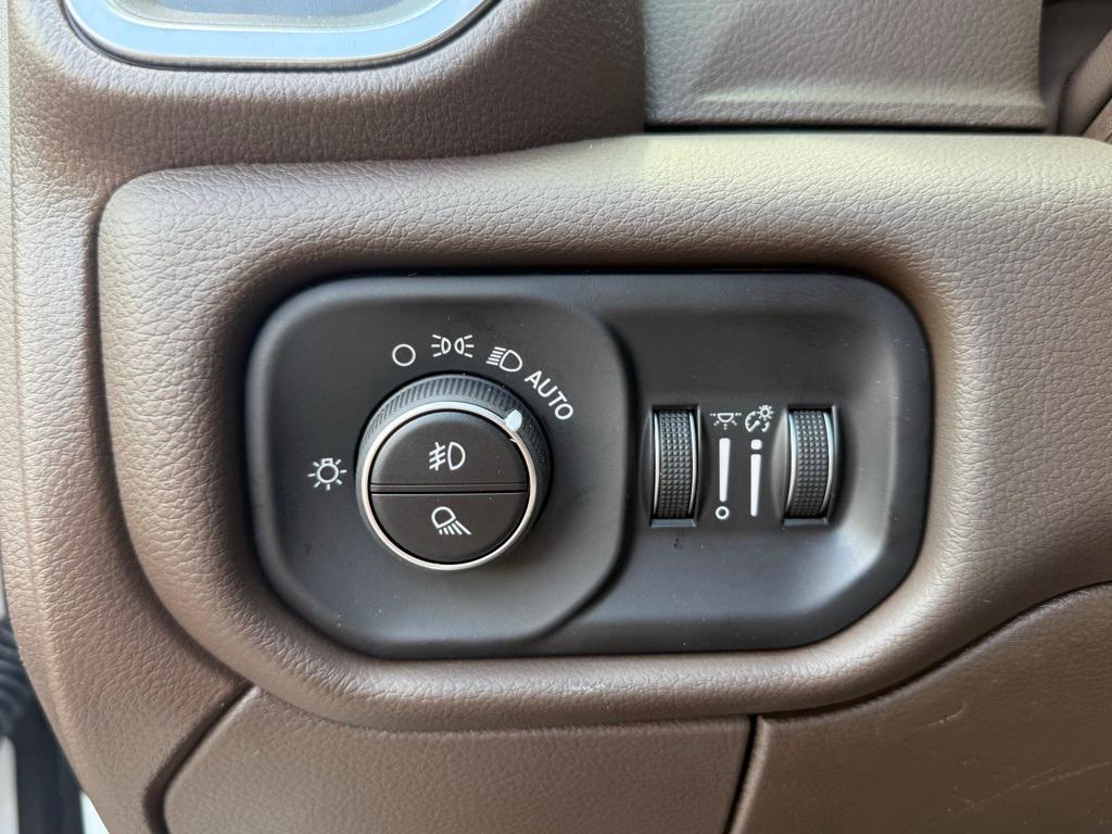 new 2025 Ram 2500 car, priced at $65,777