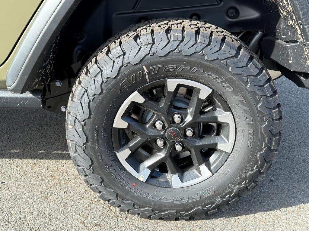 new 2026 Jeep Wrangler car, priced at $53,777