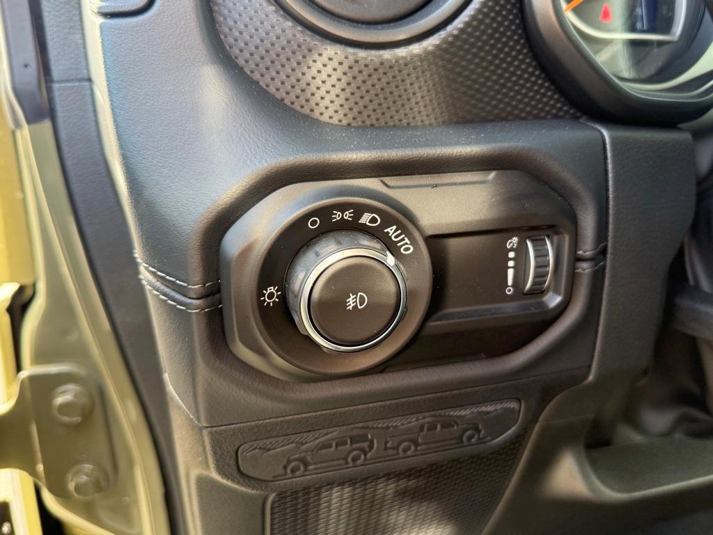 new 2026 Jeep Wrangler car, priced at $53,777