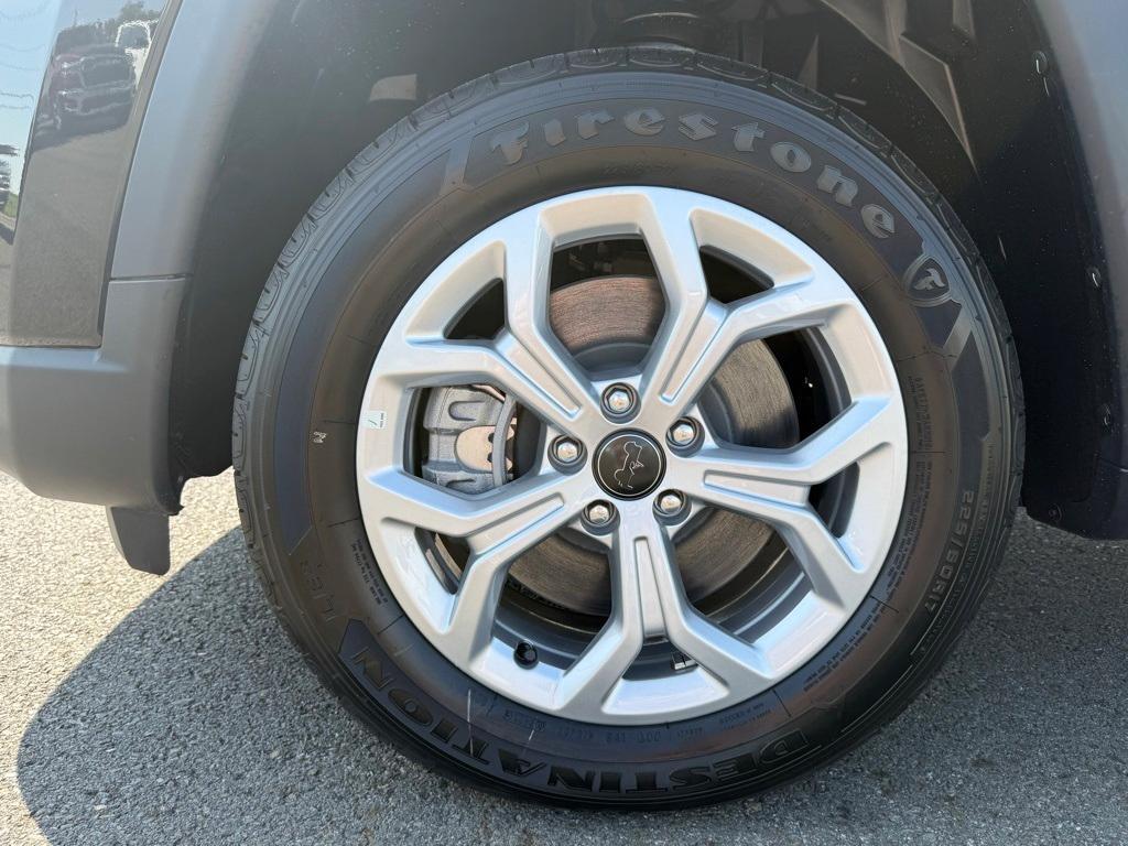new 2025 Jeep Compass car, priced at $26,777