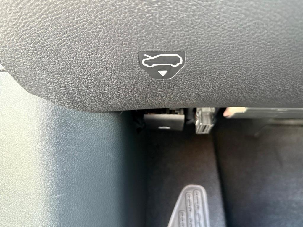 new 2025 Jeep Compass car, priced at $26,777