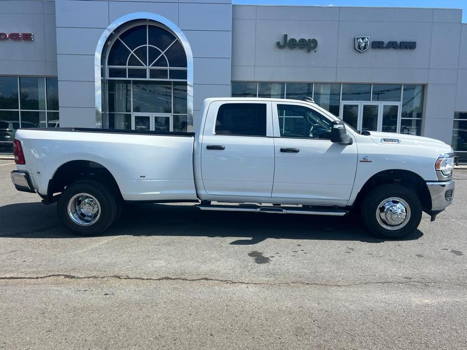 new 2024 Ram 3500 car, priced at $63,277