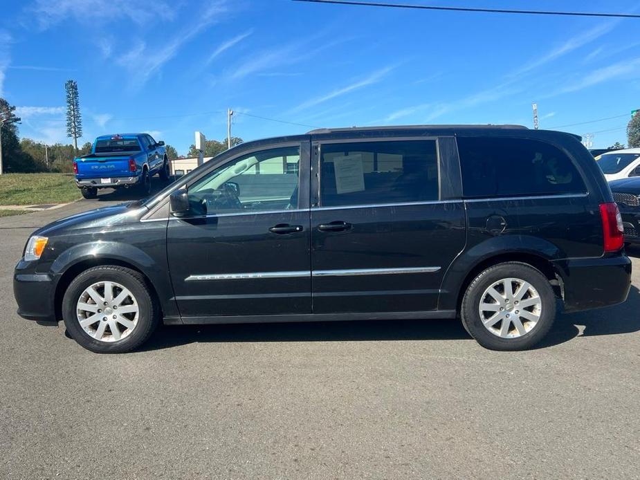 used 2016 Chrysler Town & Country car, priced at $6,277