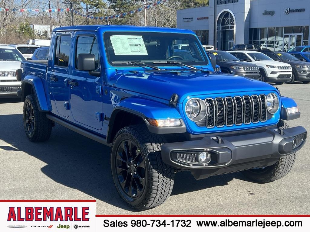 new 2025 Jeep Gladiator car, priced at $38,777