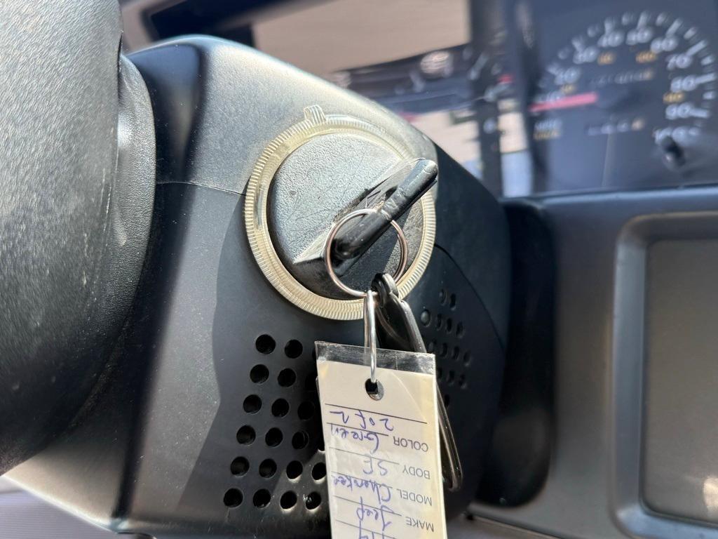 used 1994 Jeep Grand Cherokee car, priced at $4,777
