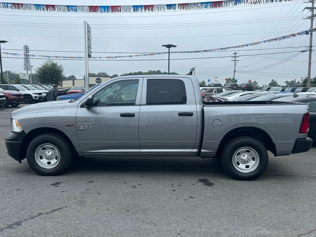 new 2024 Ram 1500 Classic car, priced at $39,277