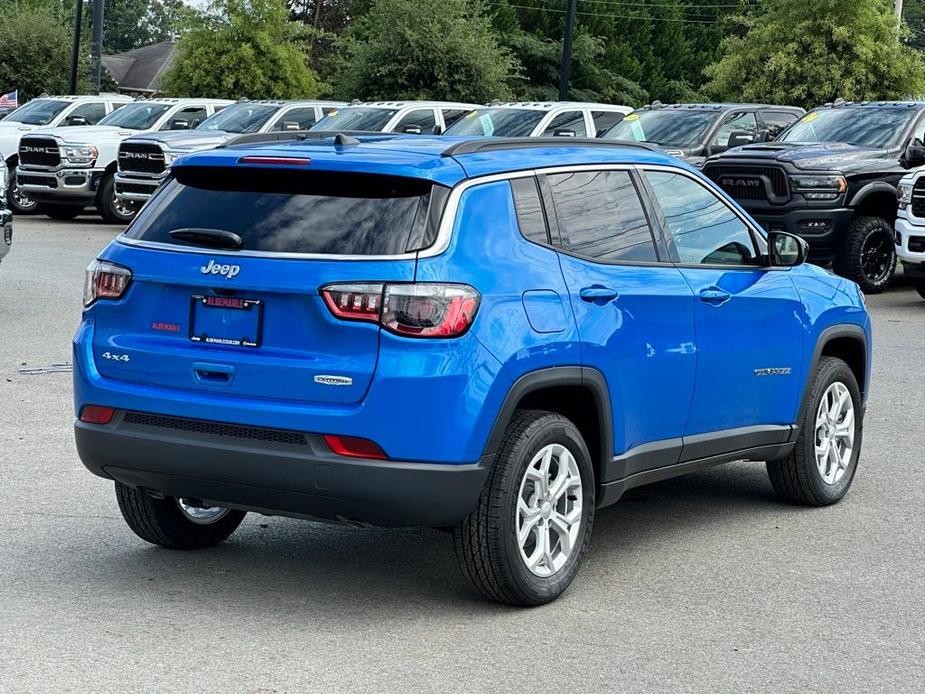 new 2024 Jeep Compass car, priced at $28,777