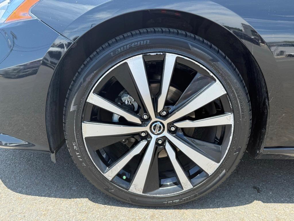 used 2022 Nissan Altima car, priced at $17,777