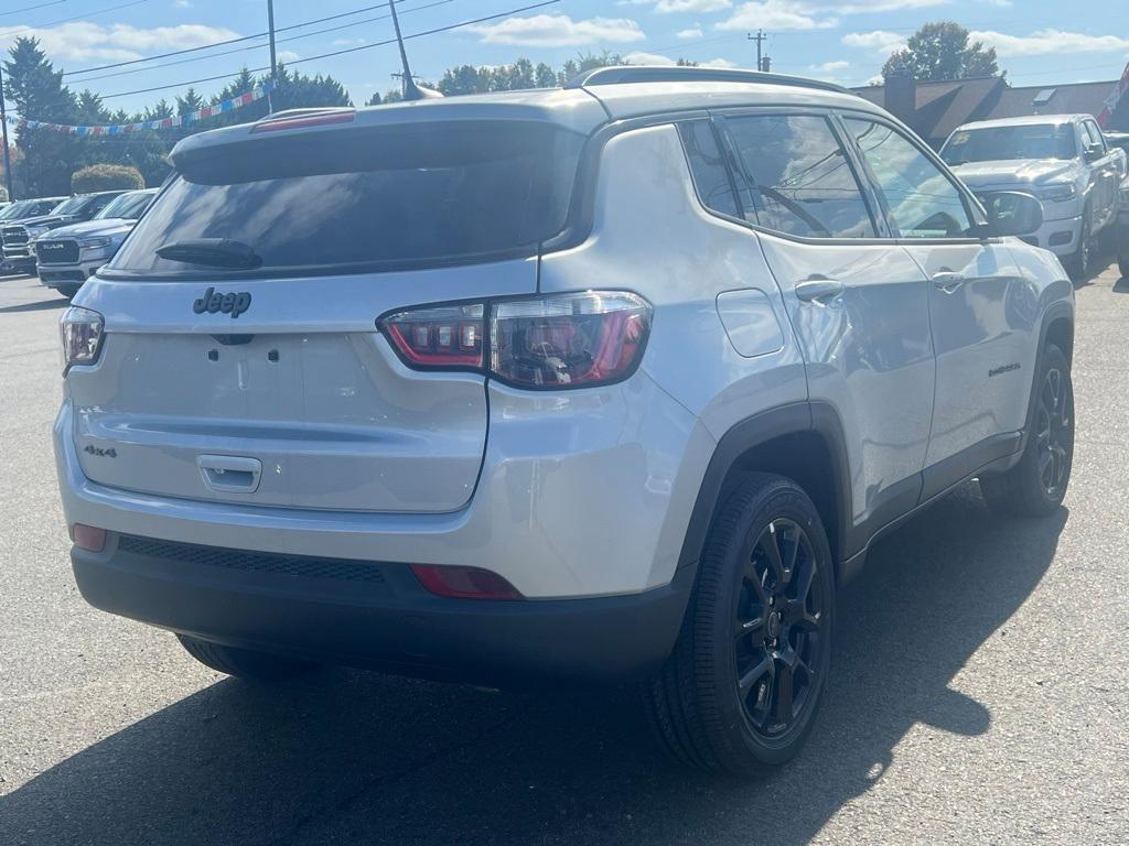 new 2025 Jeep Compass car, priced at $27,777