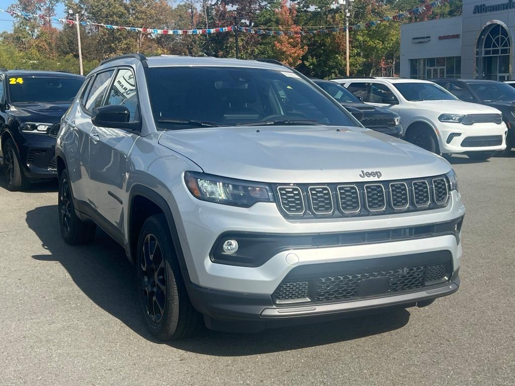 new 2025 Jeep Compass car, priced at $27,277