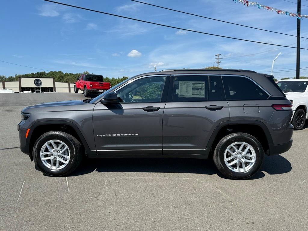 new 2025 Jeep Grand Cherokee car, priced at $38,777
