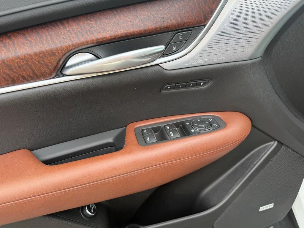 used 2020 Cadillac XT5 car, priced at $24,777