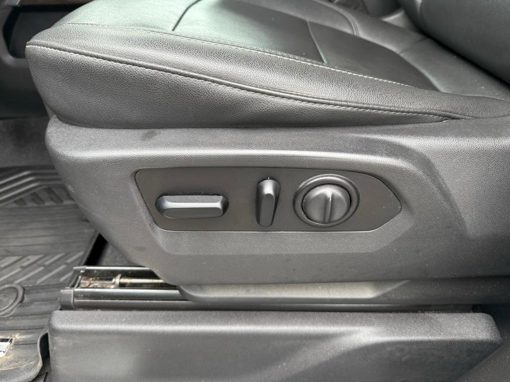 used 2021 Chevrolet Silverado 1500 car, priced at $38,277