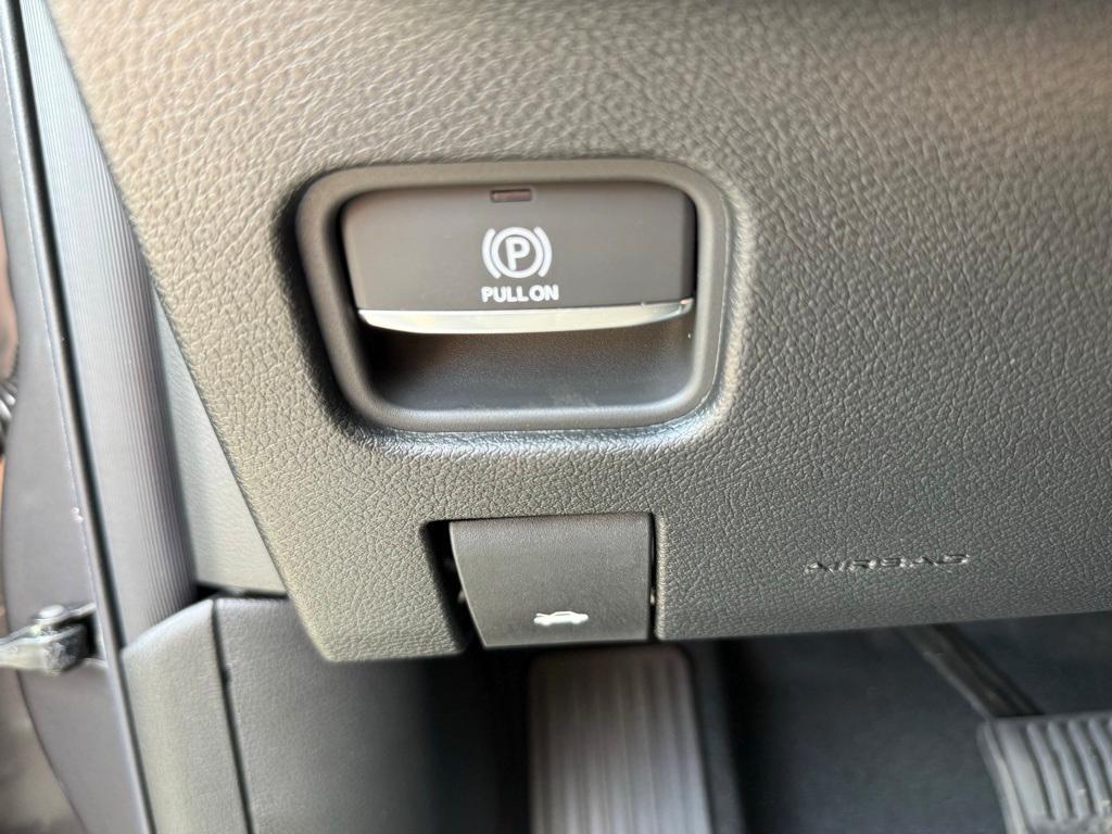 new 2025 Jeep Grand Cherokee car, priced at $46,777