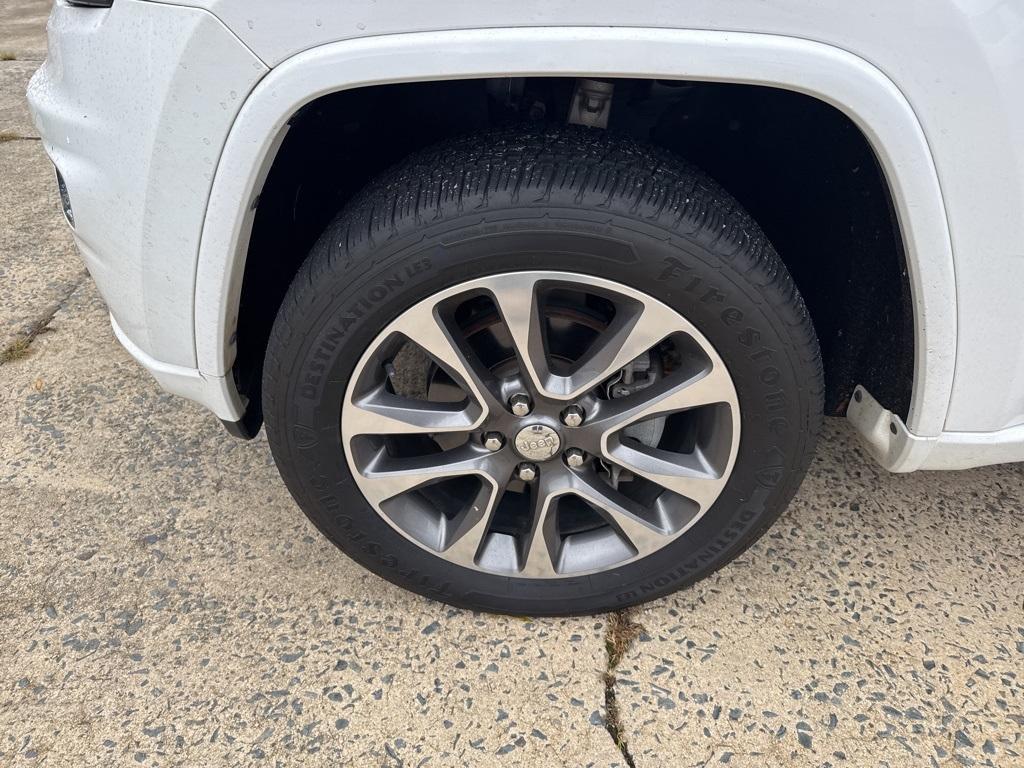 used 2018 Jeep Grand Cherokee car, priced at $21,277