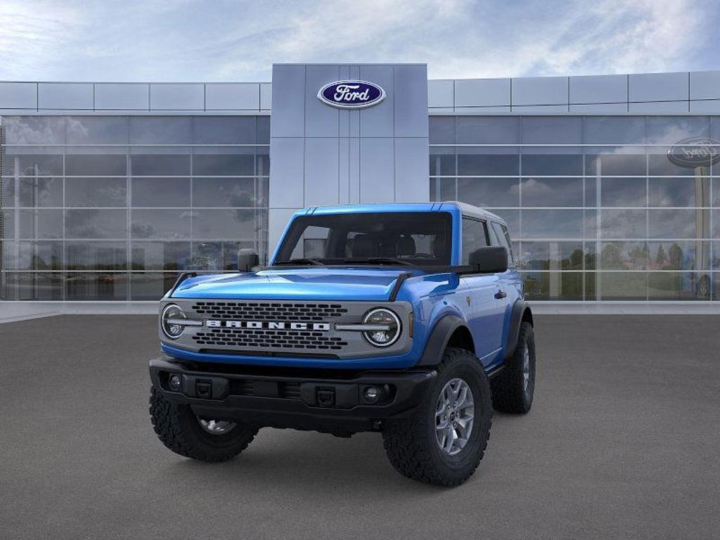 new 2025 Ford Bronco car, priced at $53,088