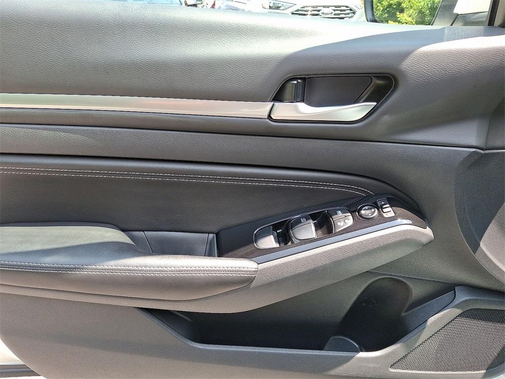 used 2023 Nissan Altima car, priced at $21,699
