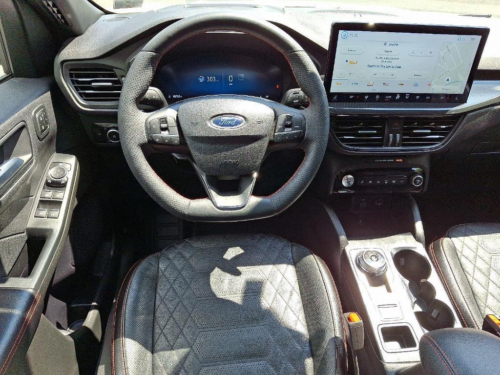 used 2023 Ford Escape car, priced at $29,959