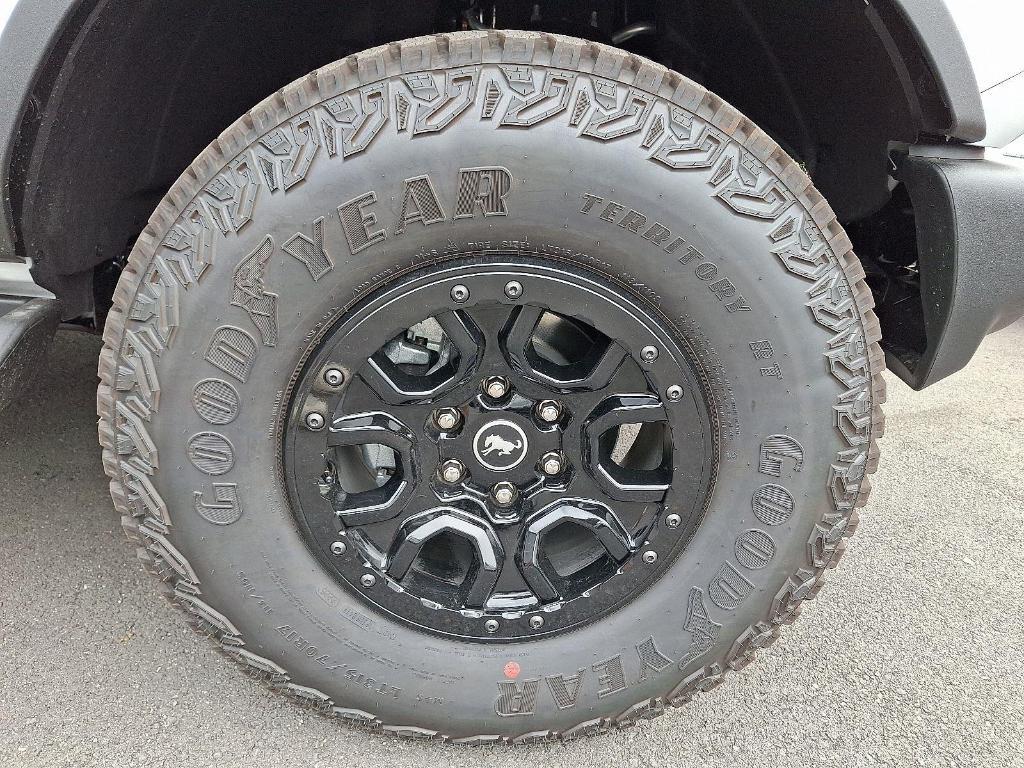 new 2025 Ford Bronco car, priced at $61,818