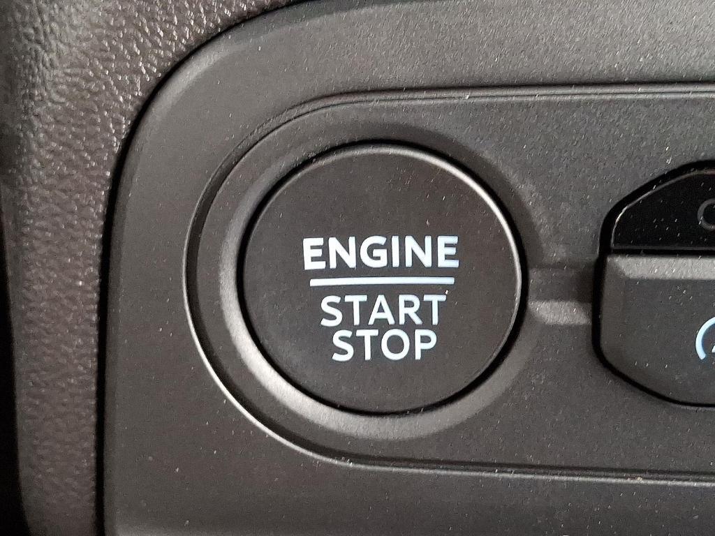 new 2025 Ford Bronco Sport car, priced at $35,890