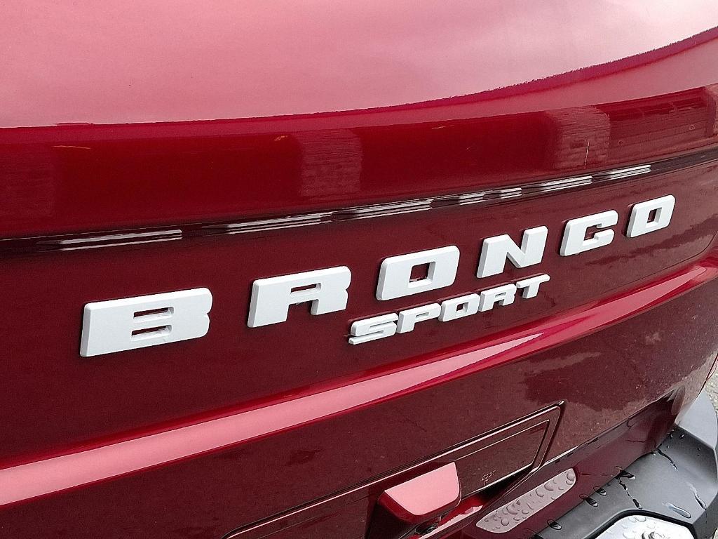 new 2025 Ford Bronco Sport car, priced at $35,890