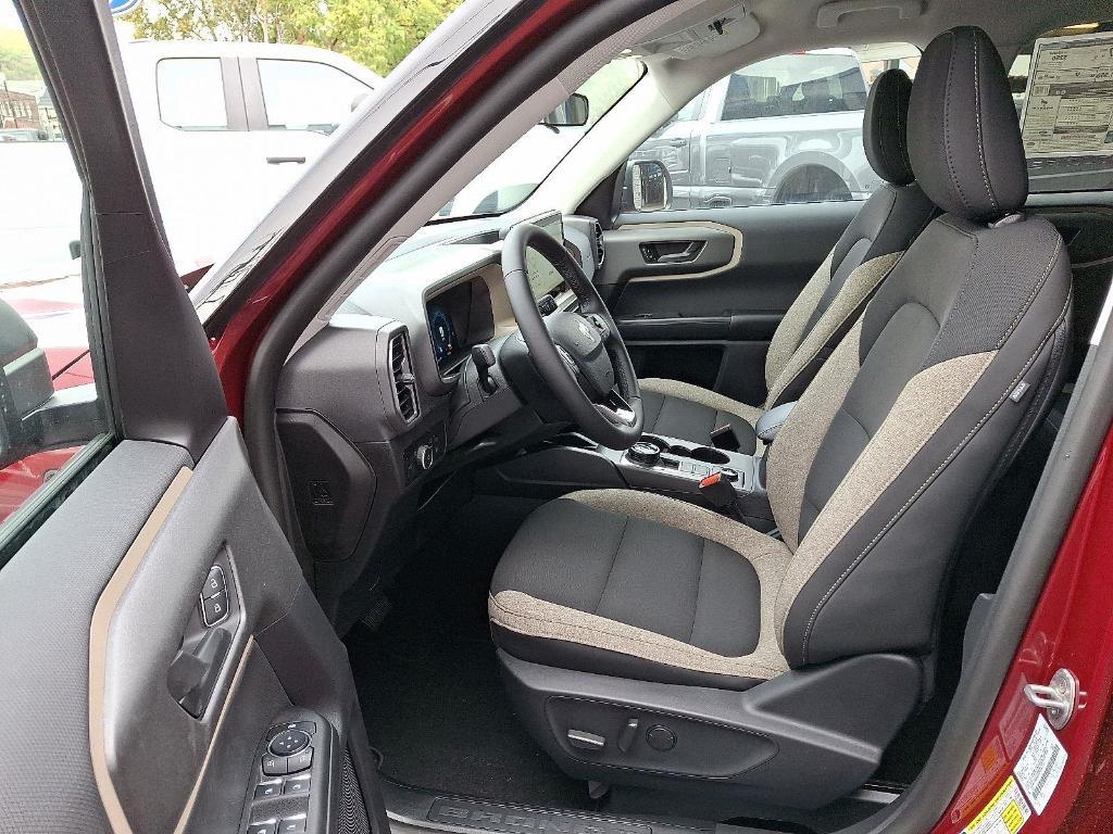 new 2025 Ford Bronco Sport car, priced at $35,890