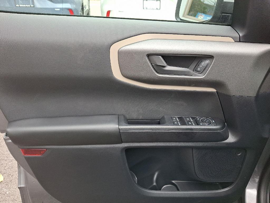 new 2025 Ford Bronco Sport car, priced at $32,000