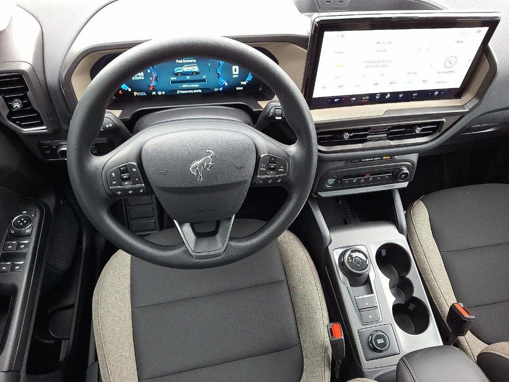new 2025 Ford Bronco Sport car, priced at $32,000