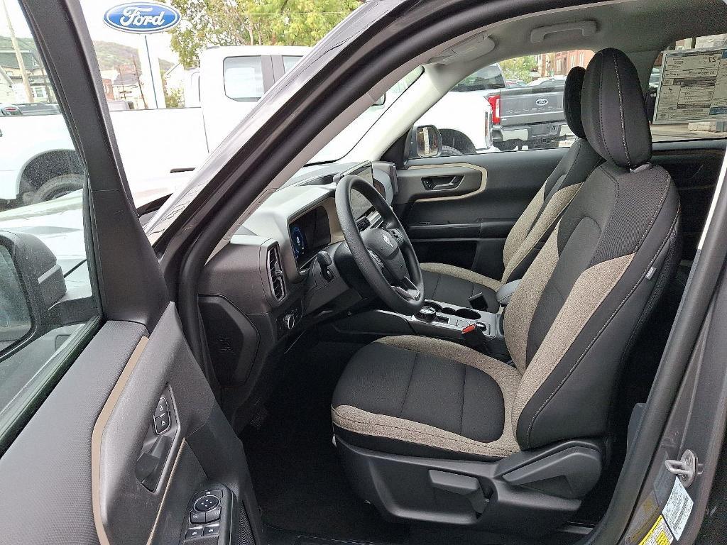 new 2025 Ford Bronco Sport car, priced at $32,000