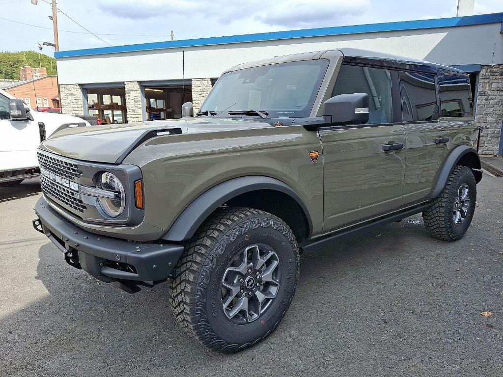 new 2025 Ford Bronco car, priced at $61,988