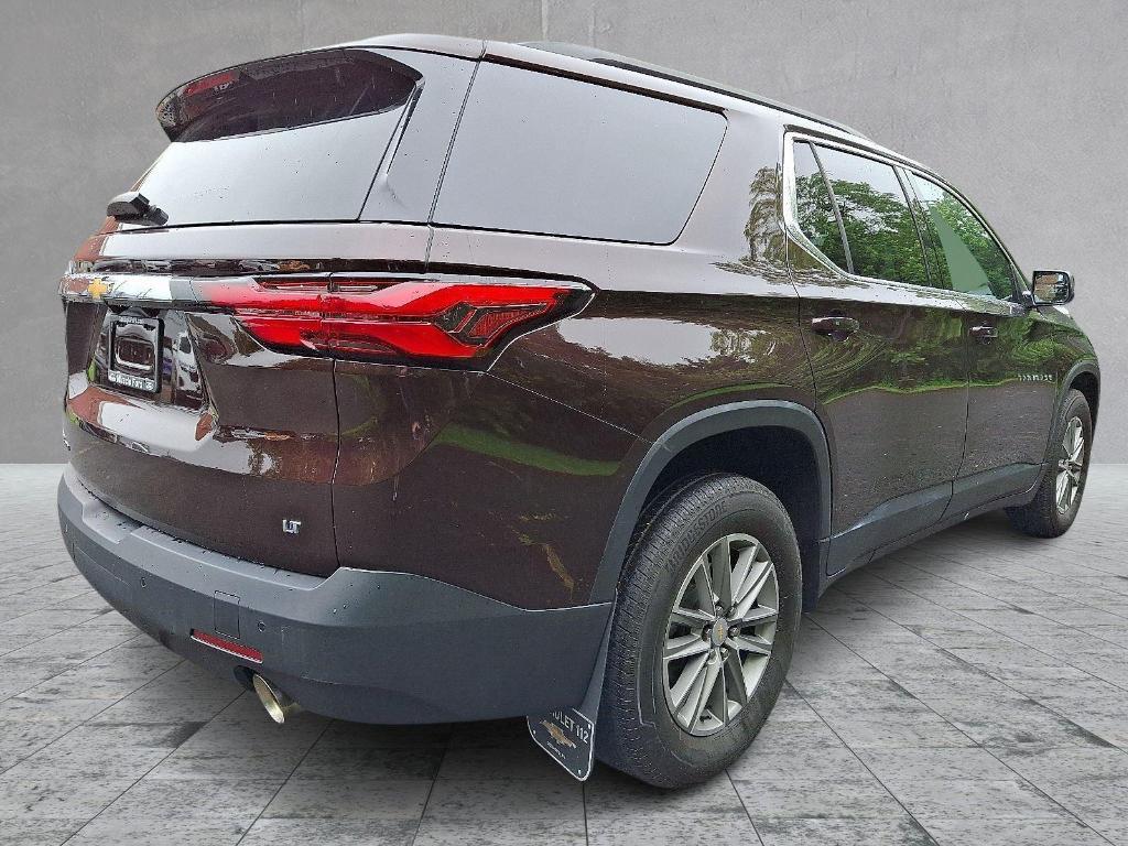 used 2022 Chevrolet Traverse car, priced at $28,990