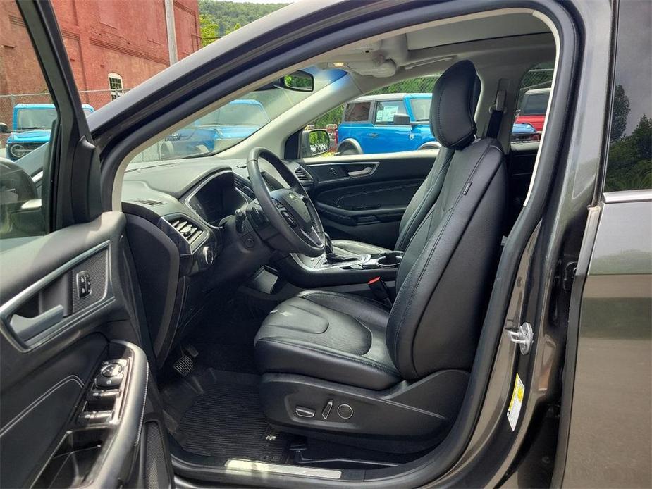 used 2018 Ford Edge car