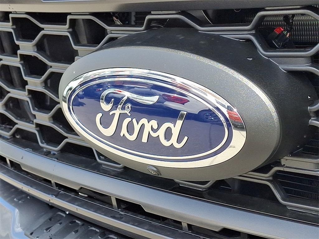 new 2025 Ford F-250 car, priced at $56,315