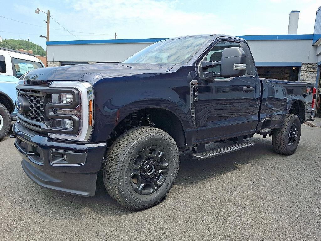 new 2025 Ford F-350 car, priced at $52,731