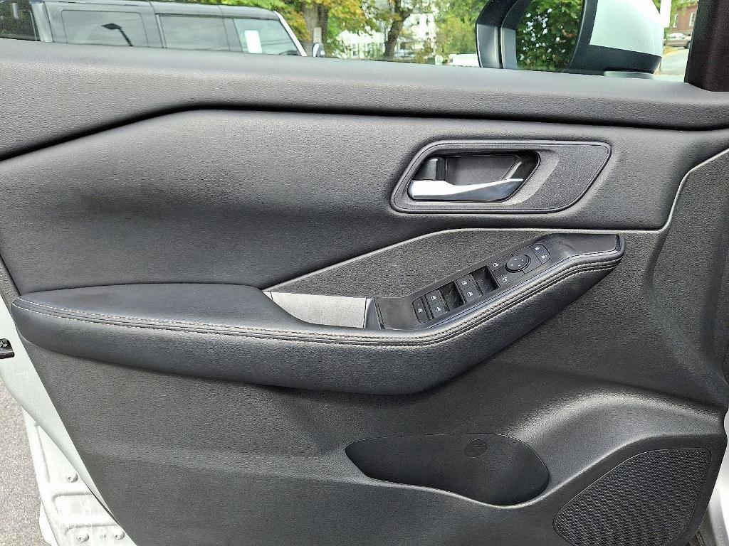 used 2024 Nissan Rogue car, priced at $21,500