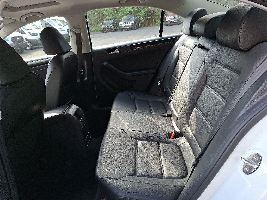 used 2017 Volkswagen Jetta car, priced at $15,900