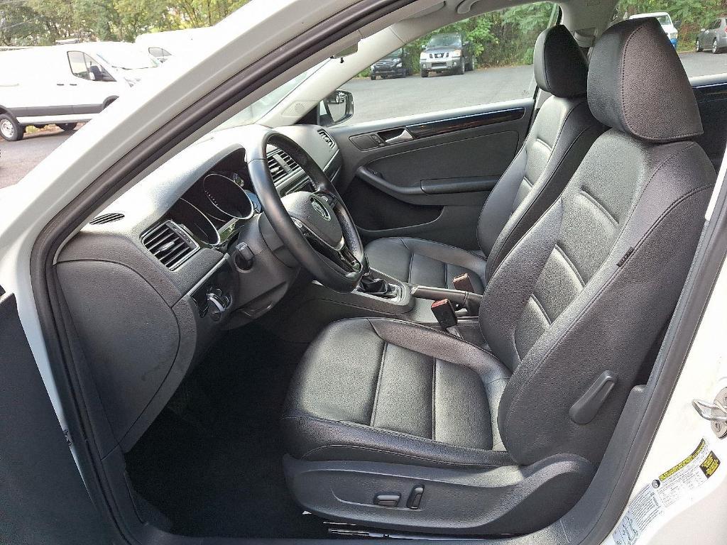 used 2017 Volkswagen Jetta car, priced at $15,900