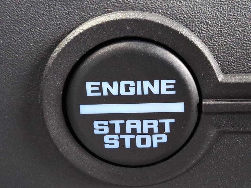 new 2025 Ford Bronco car, priced at $61,949