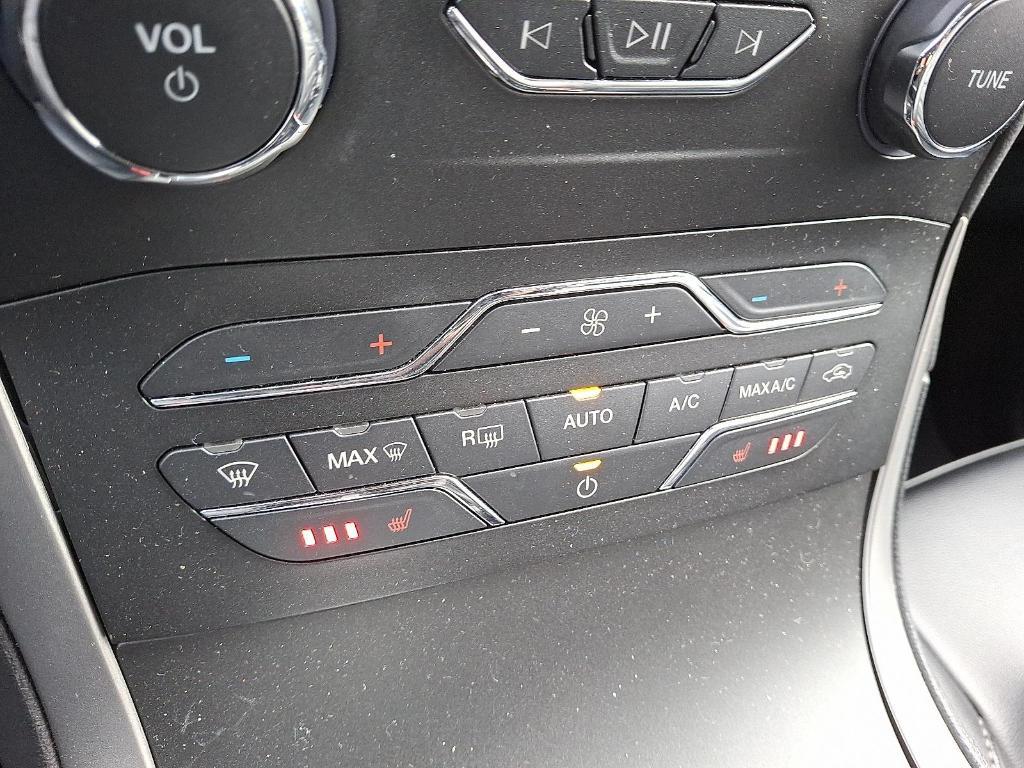 used 2020 Ford Edge car, priced at $22,995