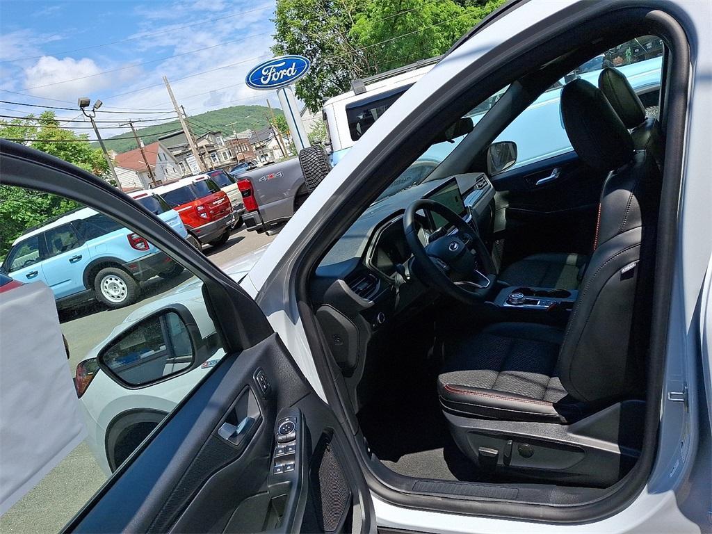 new 2025 Ford Escape car, priced at $38,010