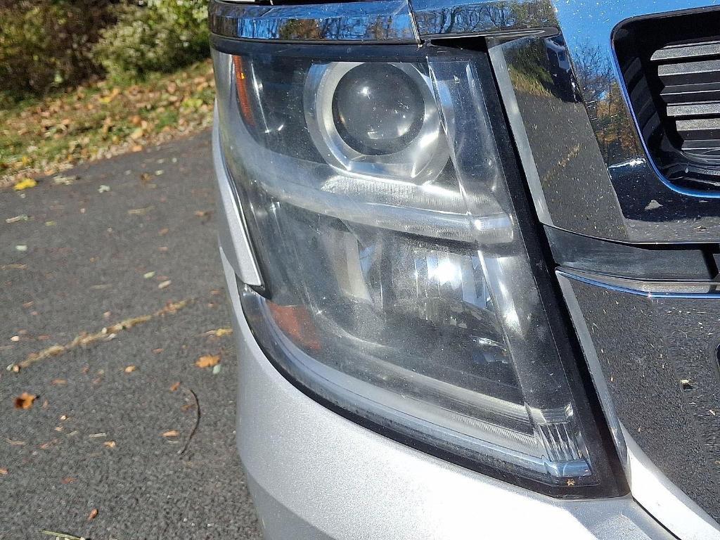 used 2015 Chevrolet Suburban car, priced at $22,495