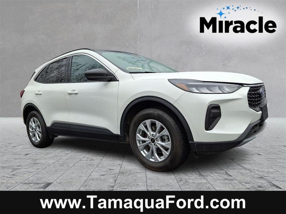 used 2023 Ford Escape car, priced at $24,961